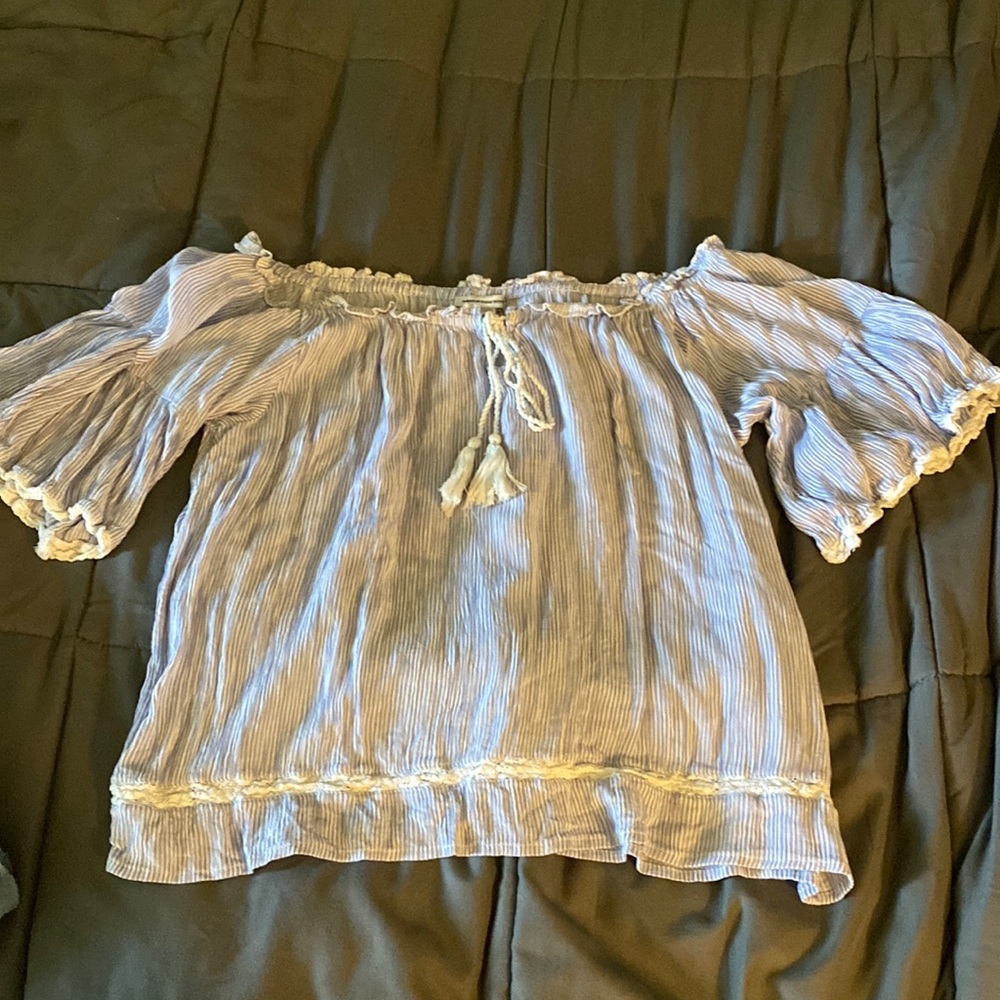 American Eagle Striped Short Sleeve, Off the shoulder blouse, Medium
